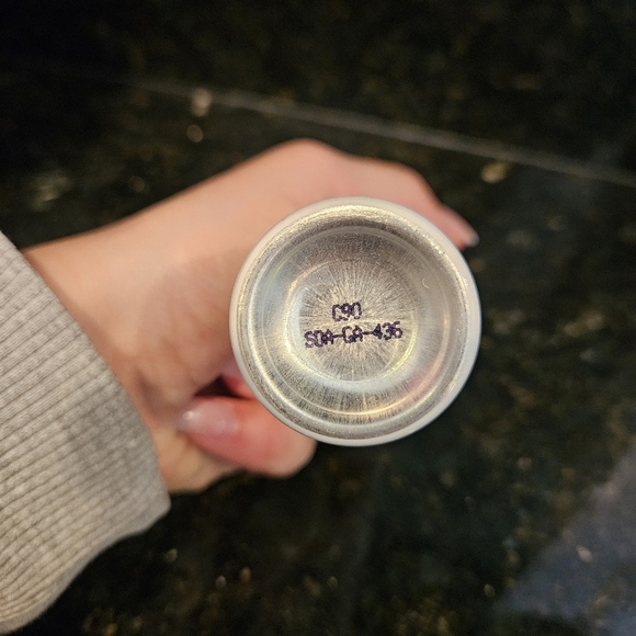 Clinique Hair Care Natural Hold Spray Discontinued - Picture 4 of 6